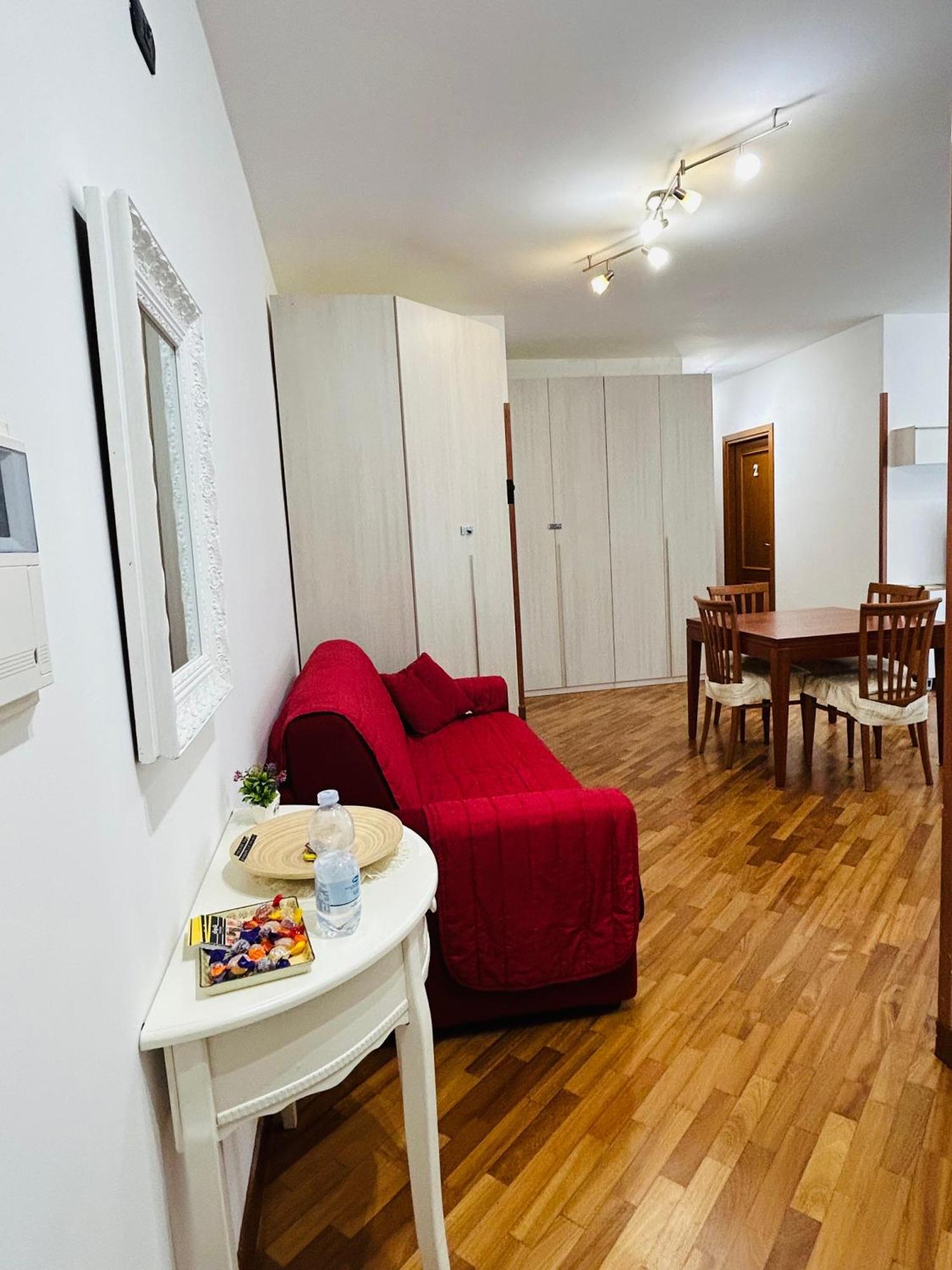 The House Room Aeroporto Fiumicino Exterior photo